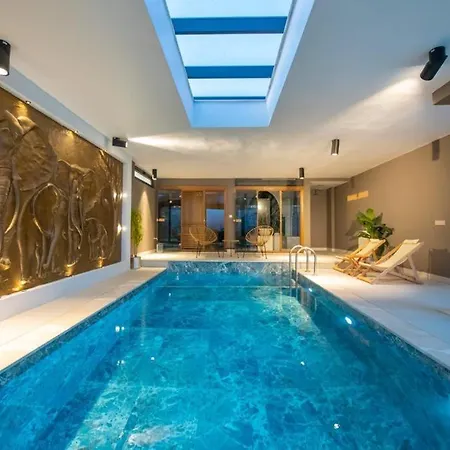Bling Excellence - Macthless With Indoor Swimpool In Hisaroenue Fethiye
