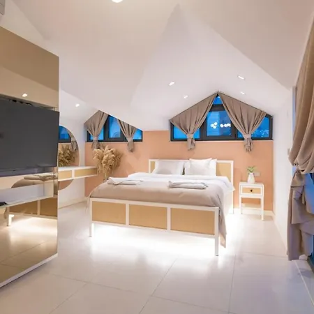 Bling Excellence - Macthless With Indoor Swimpool In Hisaroenue * Fethiye