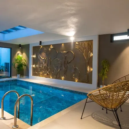 Bling Excellence - Macthless With Indoor Swimpool In Hisaroenue Fethiye